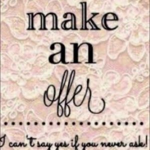 Make an offer & bundle your likes! 🌸